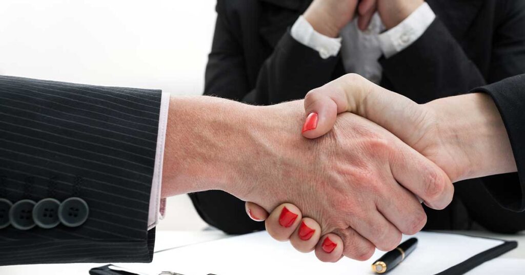 Judge Regrets Wealthy Ex-Couple’s Inability to Compromise